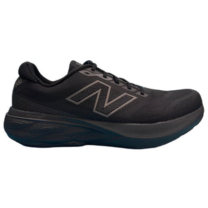 NEW BALANCE M880K15 4E (size 15 only)