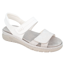 Suave Monty. A white open-toe slingback sandal with two adjustable straps and a light grey footbed and sole, made in Portugal.